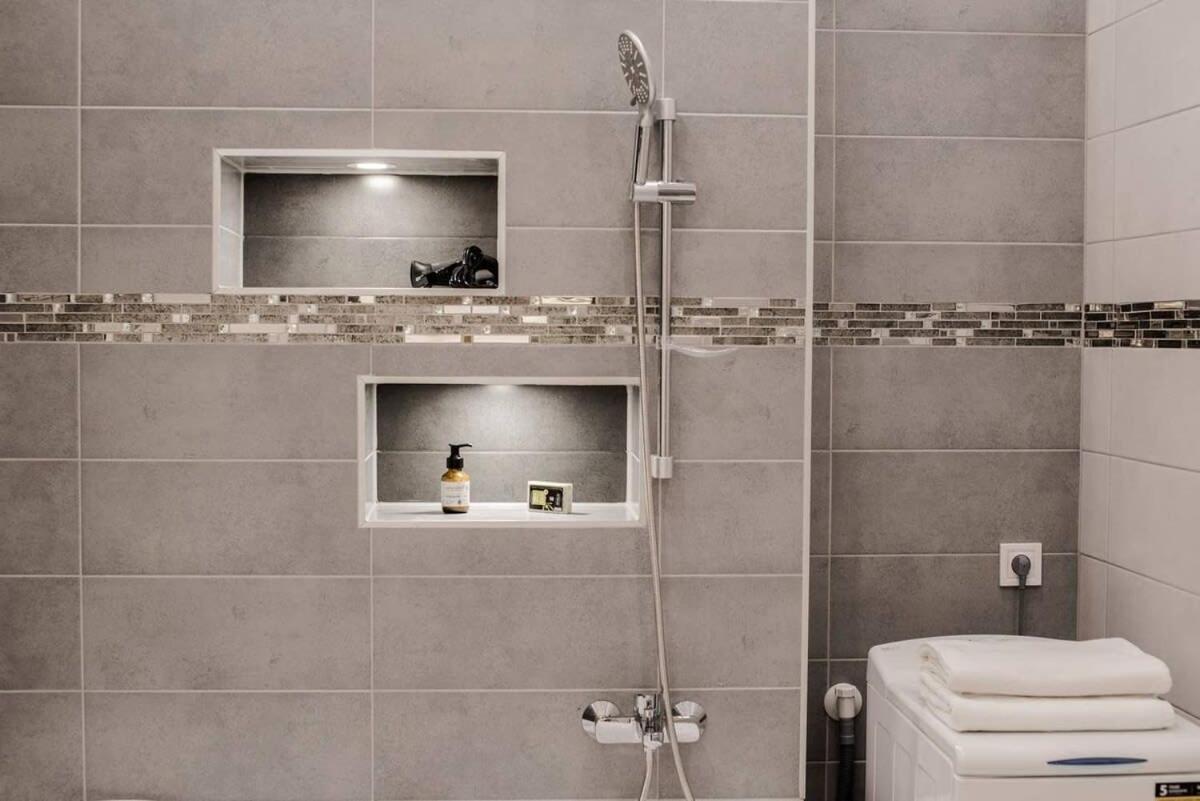 New Luxury Apartment In The Center With A/C Budapest Exterior foto